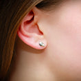Load image into Gallery viewer, Philia mono earring set with a white diamond