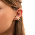 Load image into Gallery viewer, Intrépide satin silver single earring