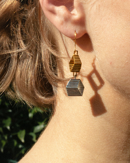 Mono boucle d'oreille Elée