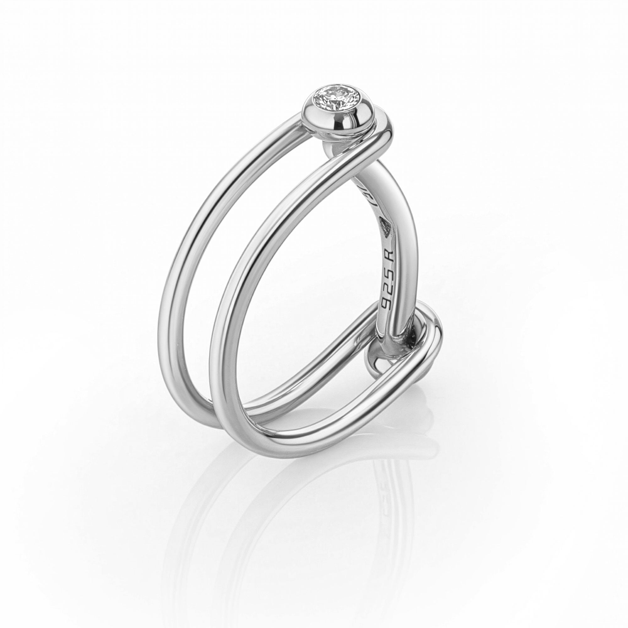 Switch diamond, akoya pearl and silver ring
